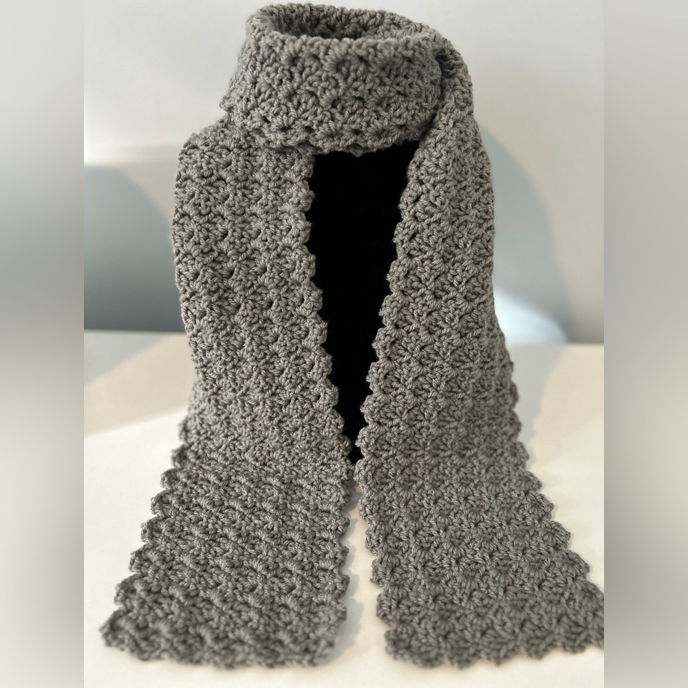 Chic Gray Crochet Scarf